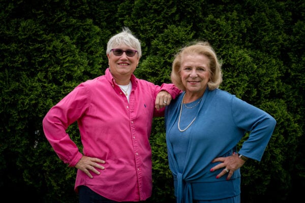 Women-Owned-Molders-in-the-United-States-600x400