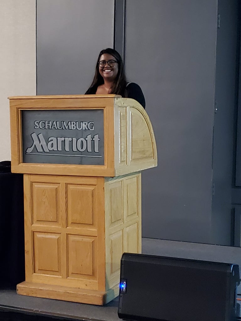 Kaitlin-Chitamin-of-Extreme-Molding-presenting-at-liquid-silicone-rubber-conference-scaled