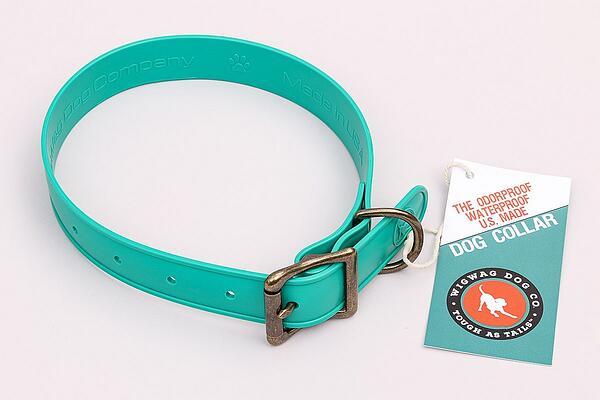 wigwag dog collar US manufactured pet product at extreme molding